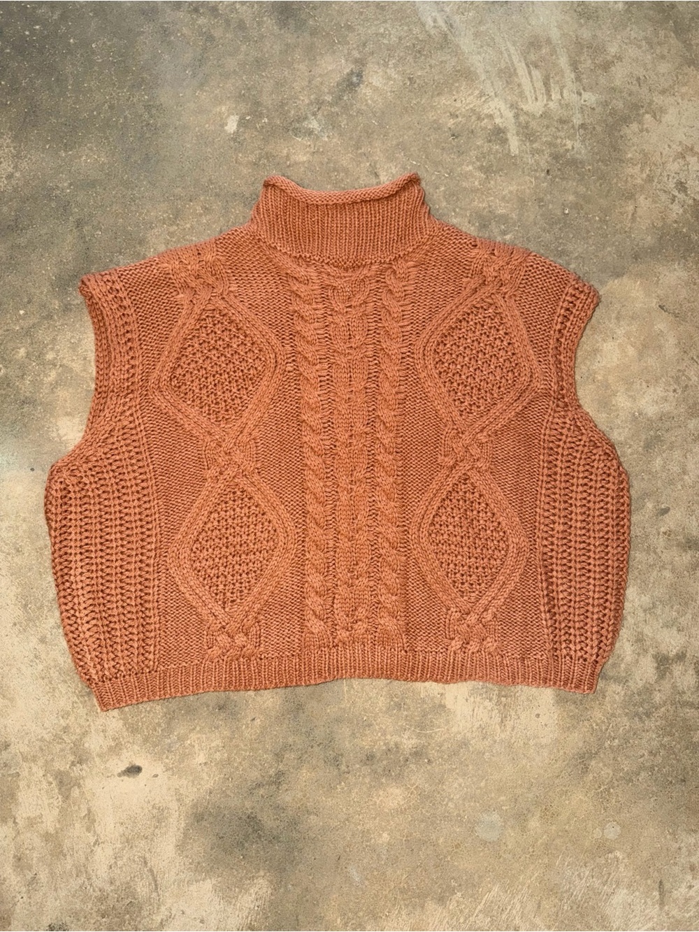 SHE + SKY S Rust Cable Knit Oversized Mock Neck Chunky Sweater